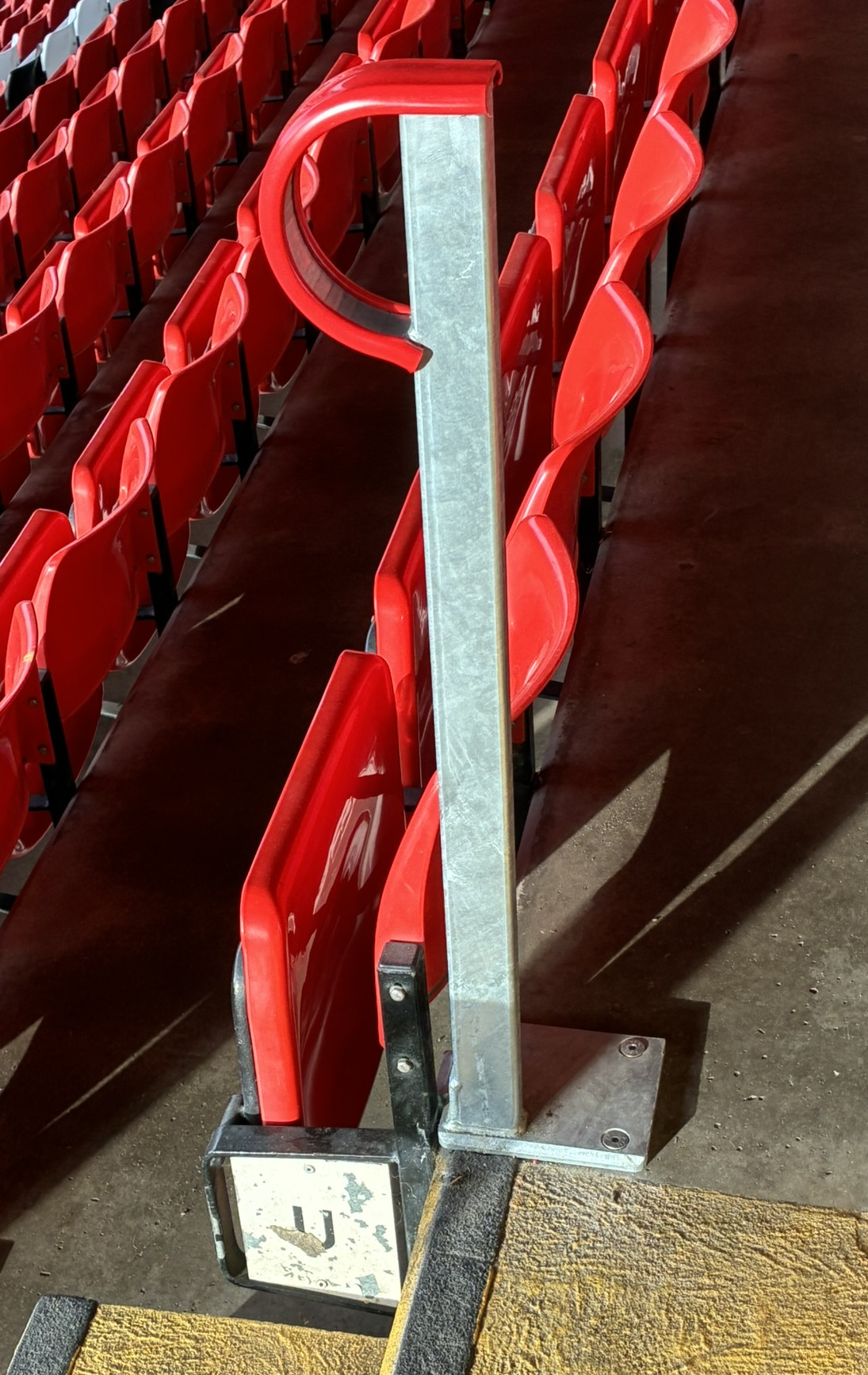 Stadium P Rails Charlton Athletic FC - Ferco's P-Rail System | Ferco Seating
