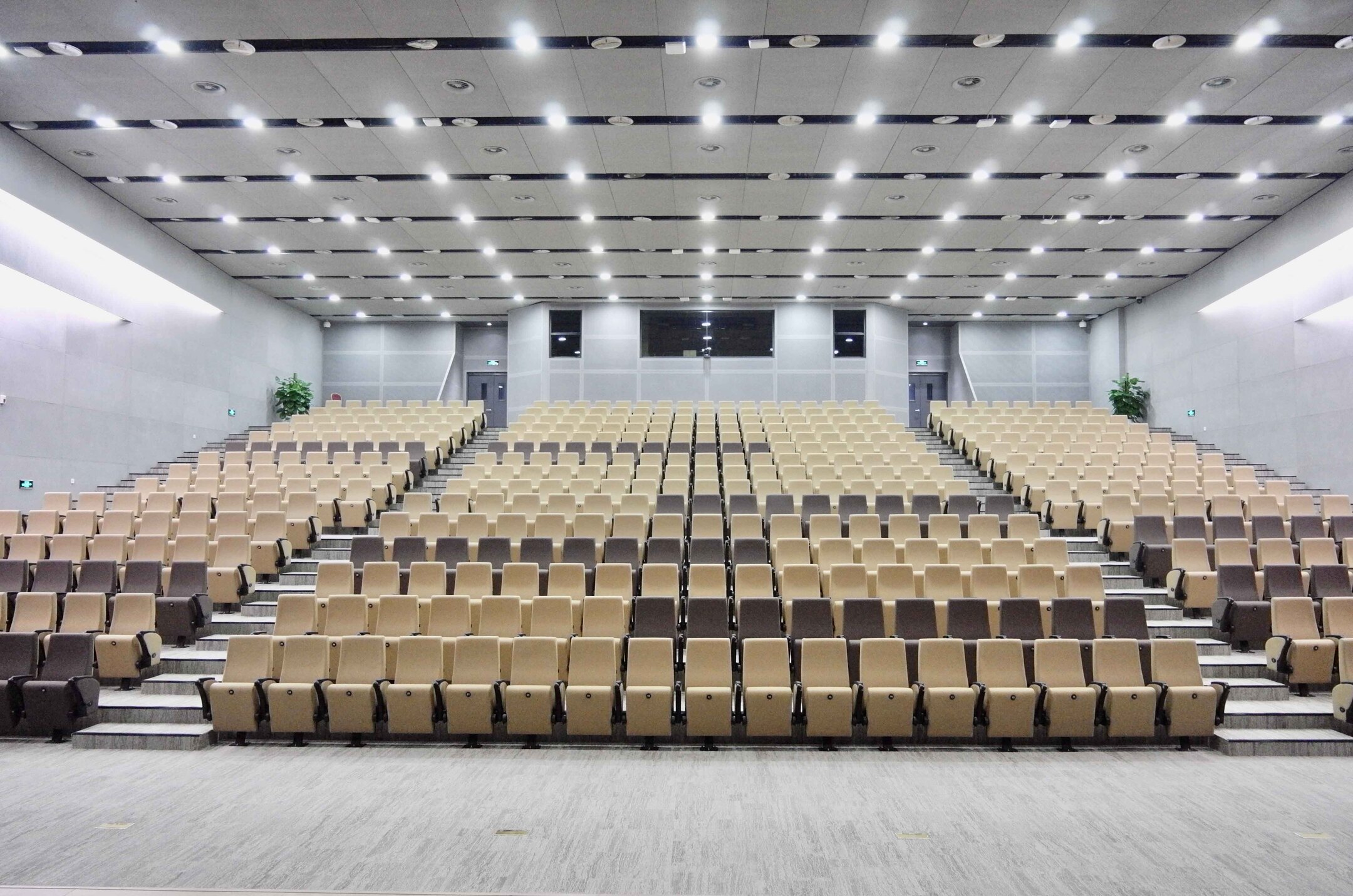 CN_Lenovo_Global_Headquarter_Auditorium__11_