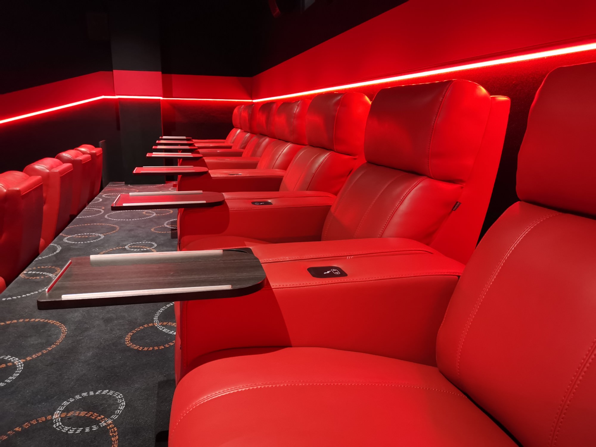 Ferco_Seating_Cineworld_Verona_ZW_4