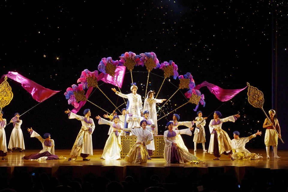 pantomime cast