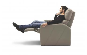 Verona Zero Wall reclined