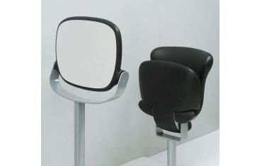 700R Table