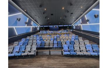 Scott Cinemas, VIP, Paragon 755